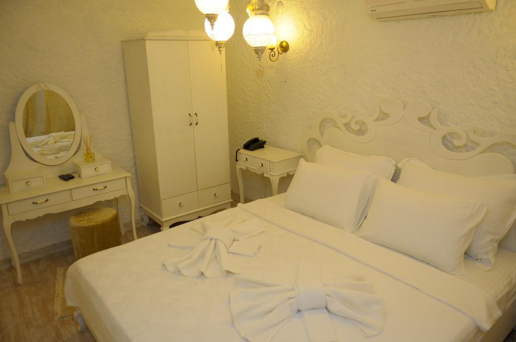 Alacati Alanur Otel 部屋 写真